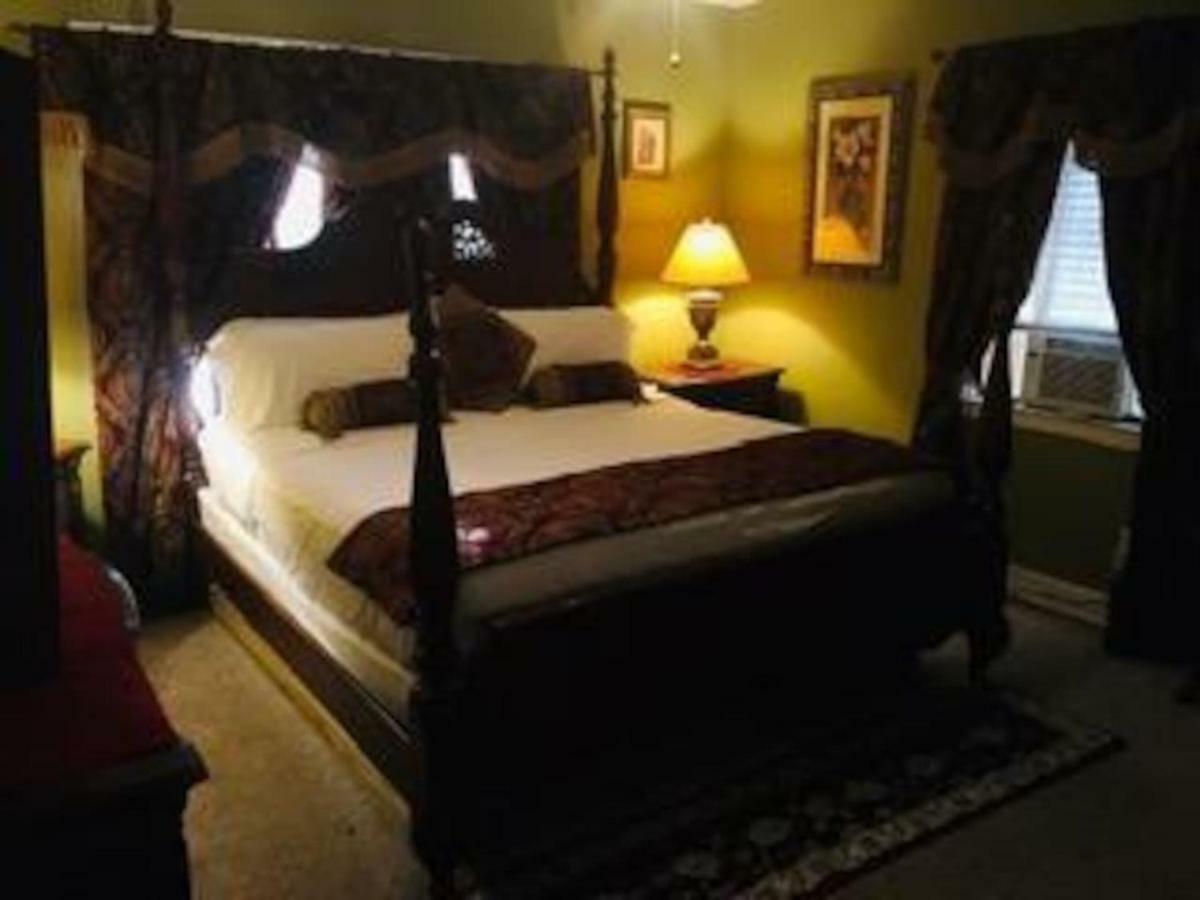 BEST DEAL IN TOWN! Entire 1 Bedroom Apartment 59 Montgomery Buitenkant foto