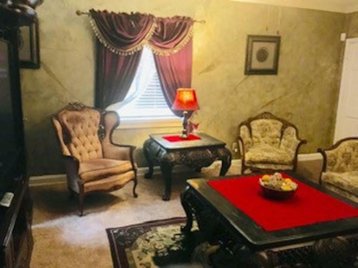 BEST DEAL IN TOWN! Entire 1 Bedroom Apartment 59 Montgomery Buitenkant foto